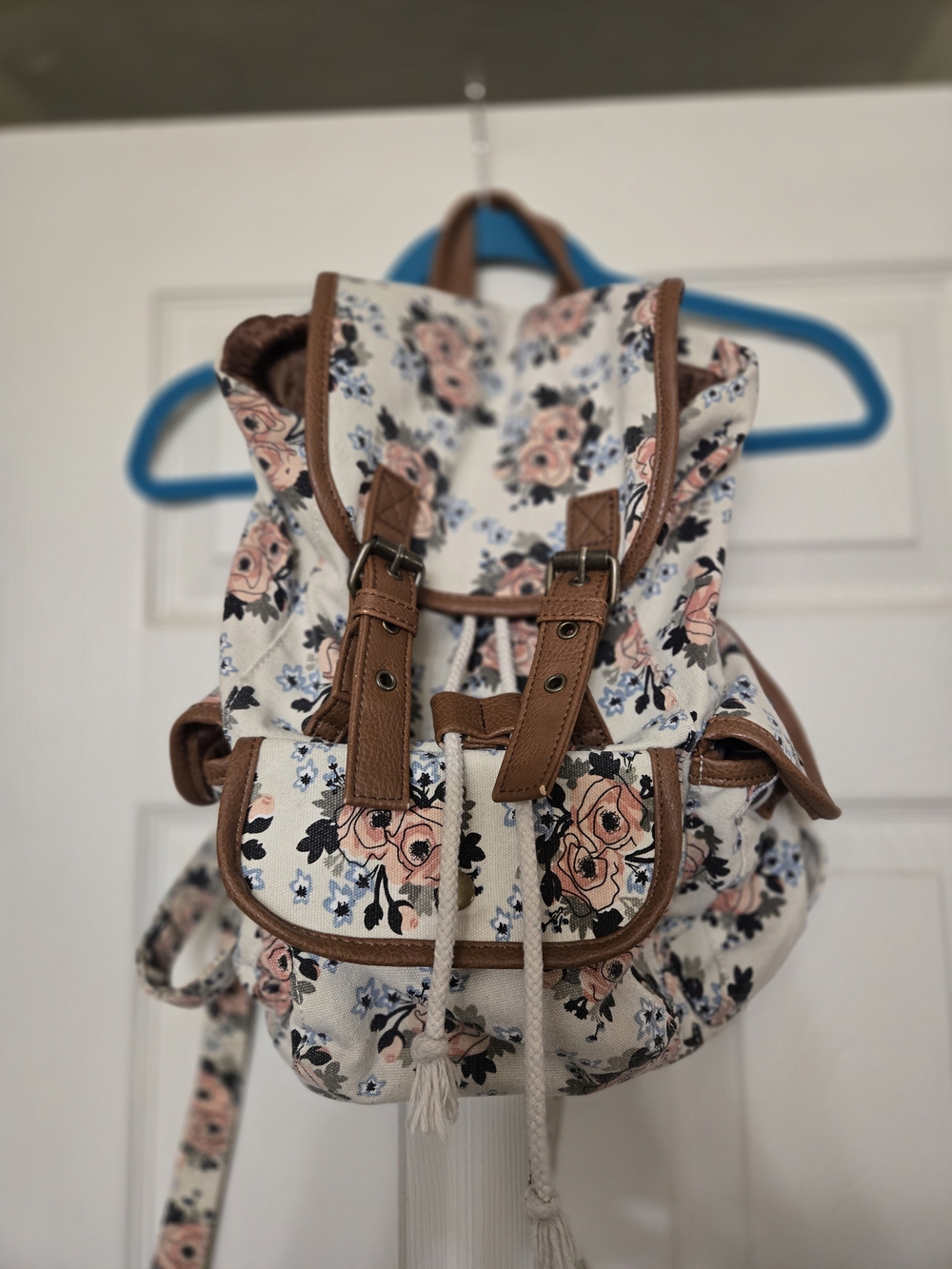 Kenox Brand Floral Canvas Drawstring Backpack with Brown Trim